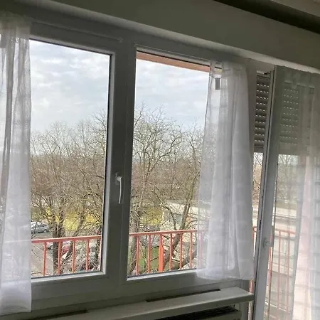 Lora Rm 1184l * Saint-Louis (Haut-Rhin)